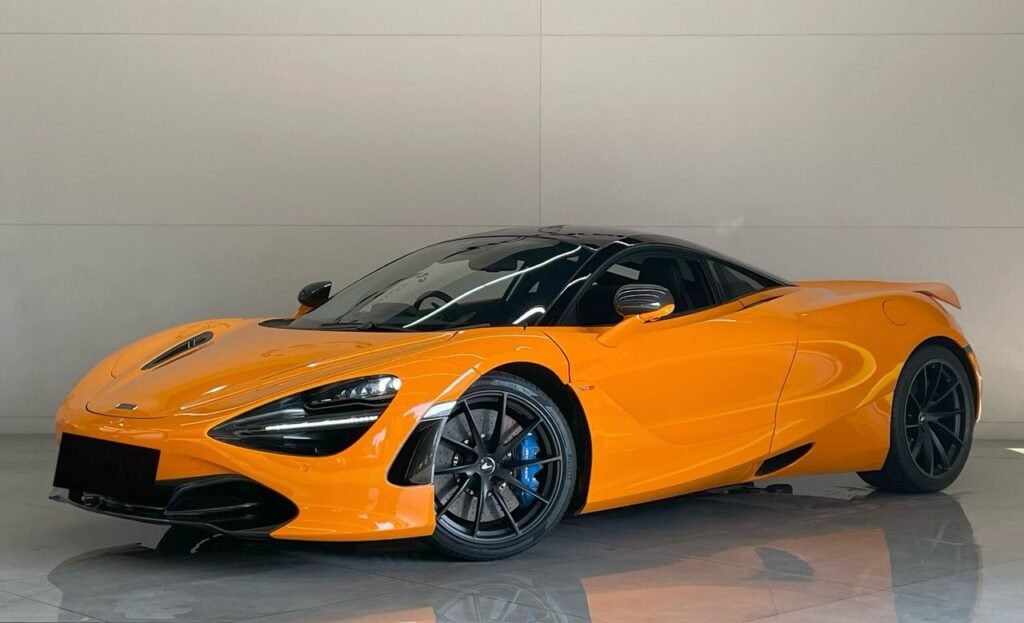 720S